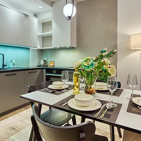 112 Z Ogrodkiem - 5d 니에초르체